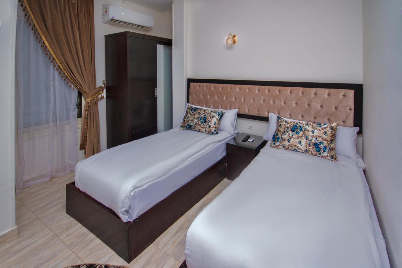 Tut Pyramids View Hotel Kafret el-Gabal Buitenkant foto