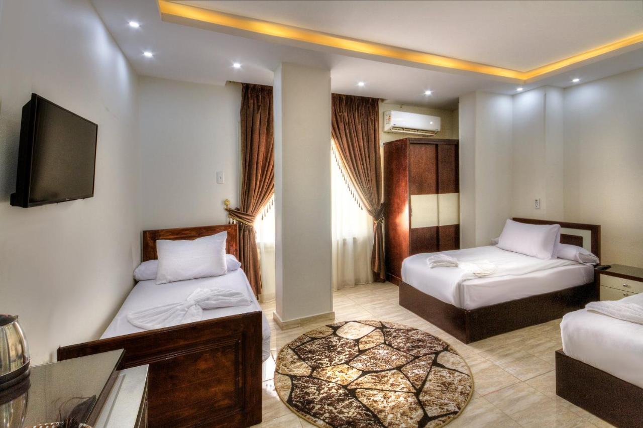 Tut Pyramids View Hotel Kafret el-Gabal Buitenkant foto