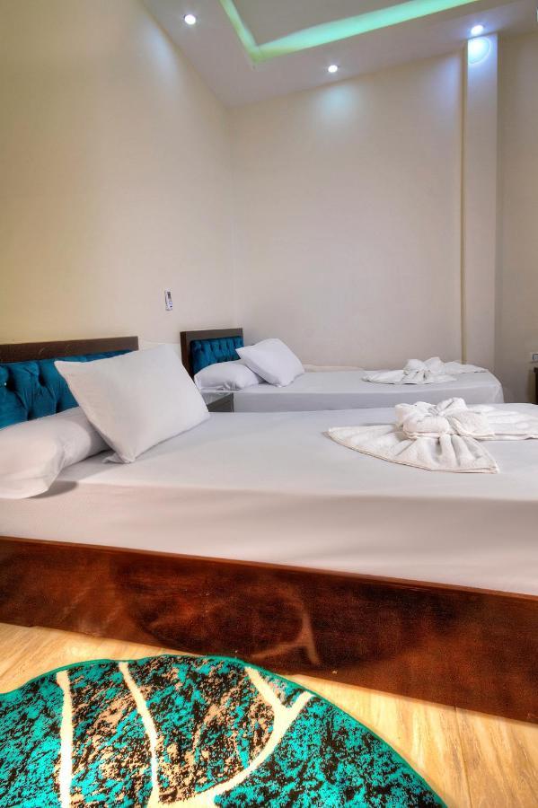 Tut Pyramids View Hotel Kafret el-Gabal Buitenkant foto