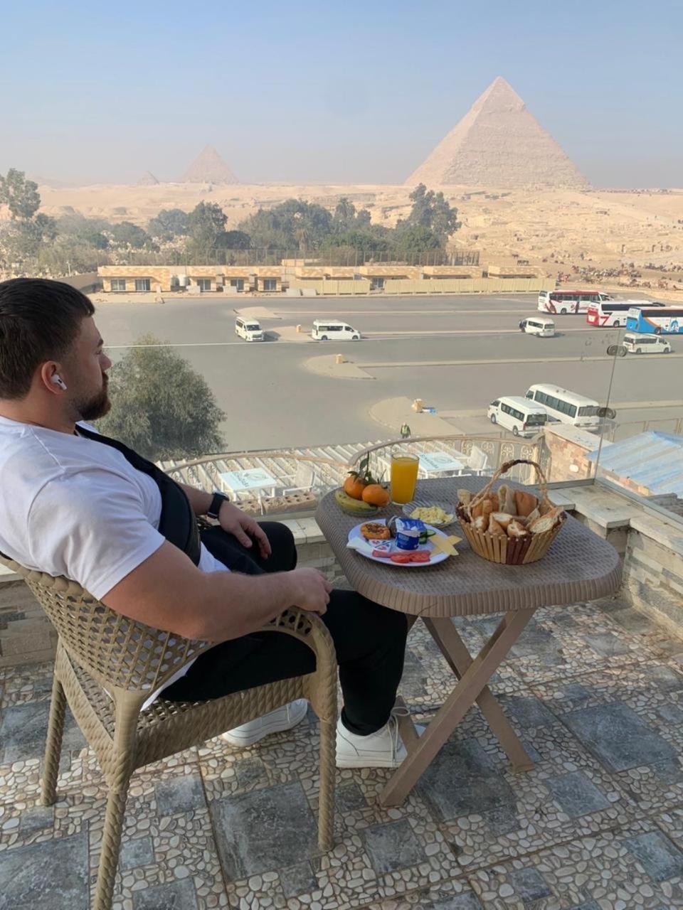 Tut Pyramids View Hotel Kafret el-Gabal Buitenkant foto