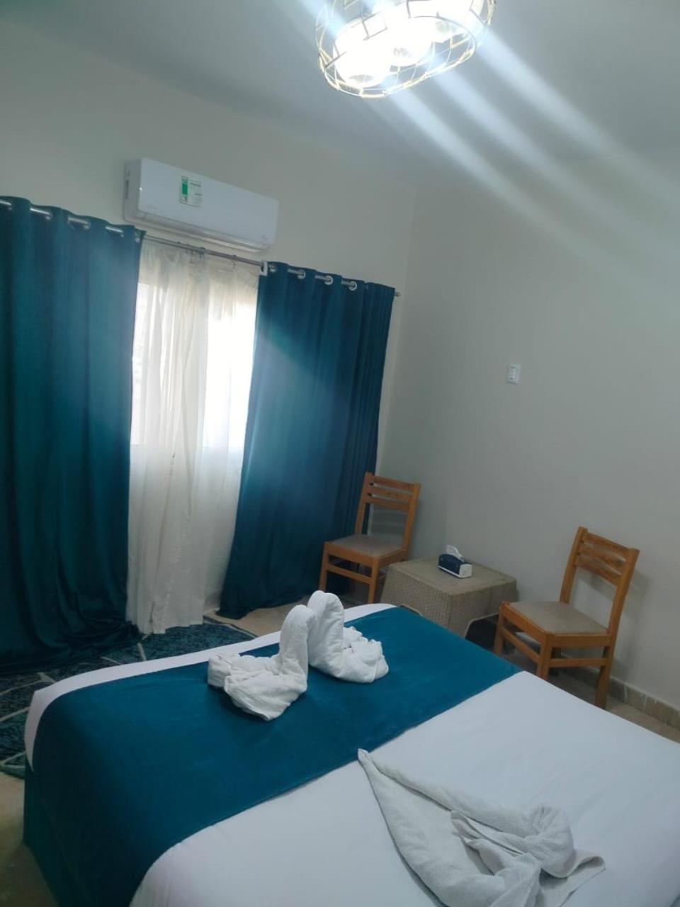 Tut Pyramids View Hotel Kafret el-Gabal Buitenkant foto
